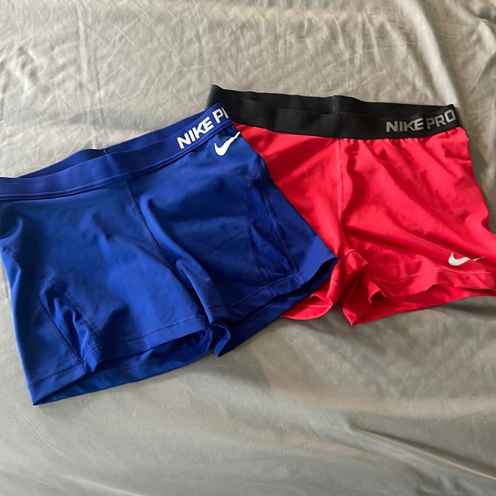 Nike Pro Hypercool